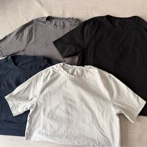 Bundle-4 Vuori Tuvalu T-Shirt Bundle Men’s XS: Black, Navy, Light Grey/Dark Grey